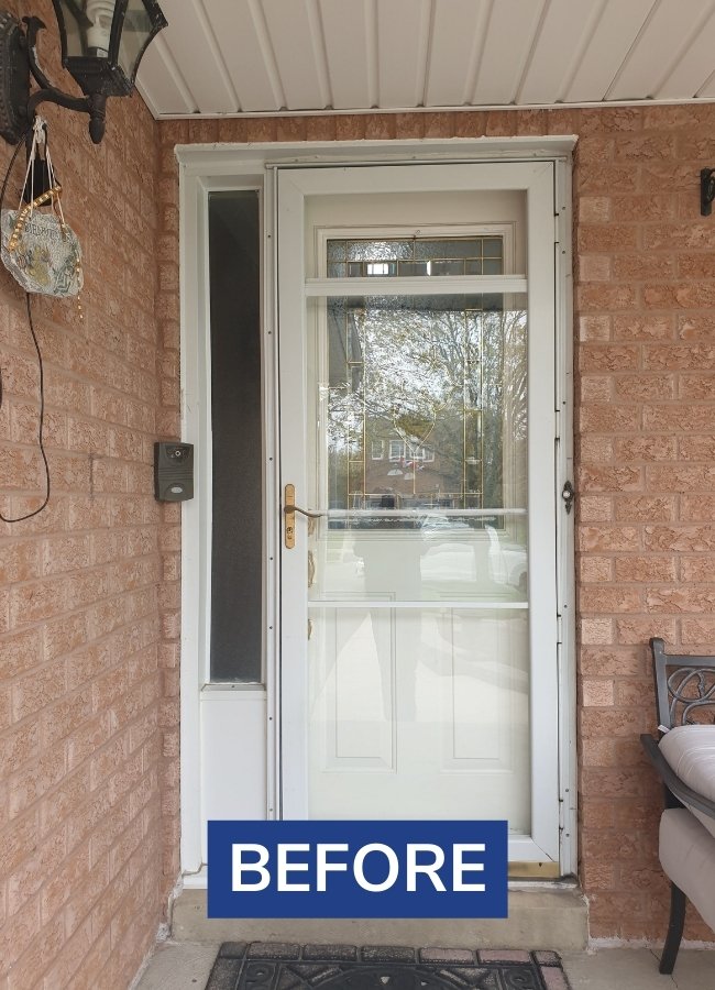 Before image from a brown fiberglass entry door project in Richmond Hill.