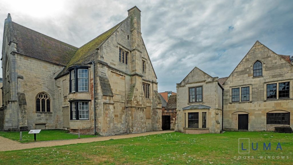 13th century home windows