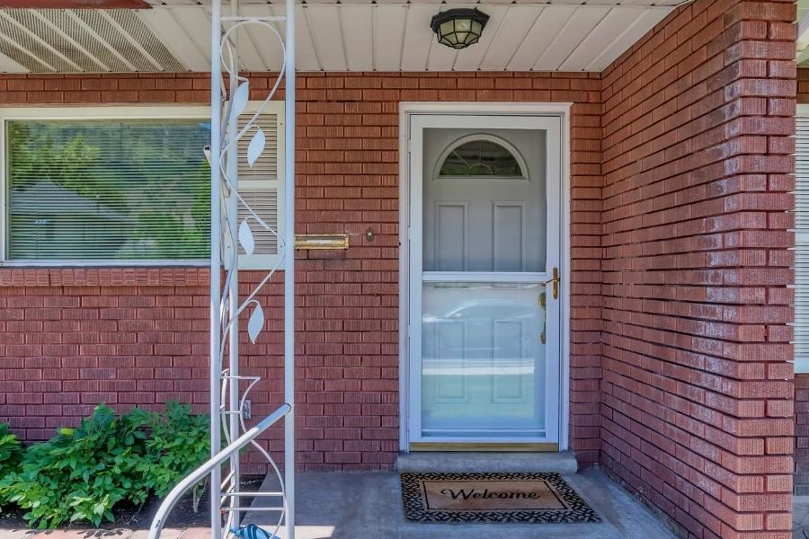 storm doors for energy efficiency